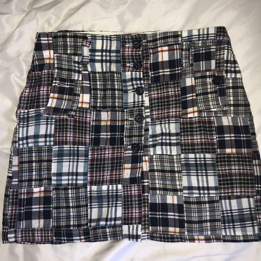 90’s plaid skirt